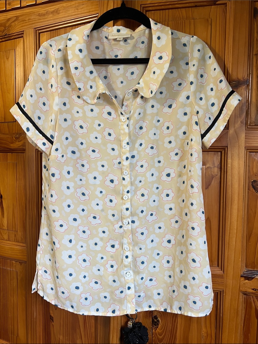 ModCloth Floral Button-Front Women's Top - Floral